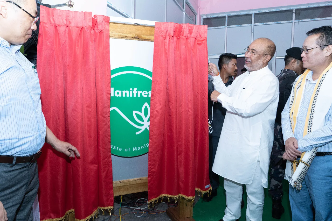 CM N Biren launched a fruit juice brand, MANIFRESH 1 CM N Biren launched Manifresh brand which will market organic produce from hills