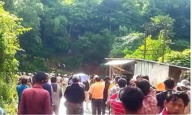 Haikot villagers attacked officials in Manipur.