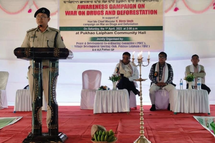 Imphal East SP Ksh Shivakanta appeals local clubs to support War on Drugs campaign