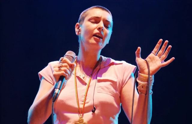 Sinead O'Connor, the Irish singer known for her intense and beautiful voice dies at 56