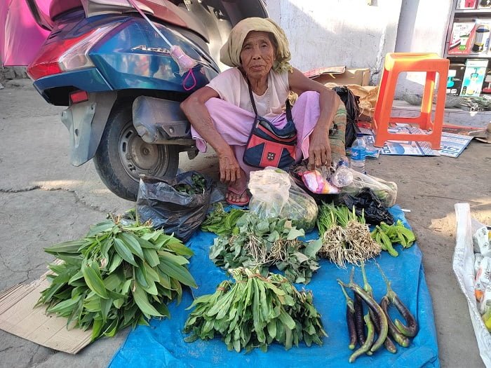 Street Vendors in Ima Keithel