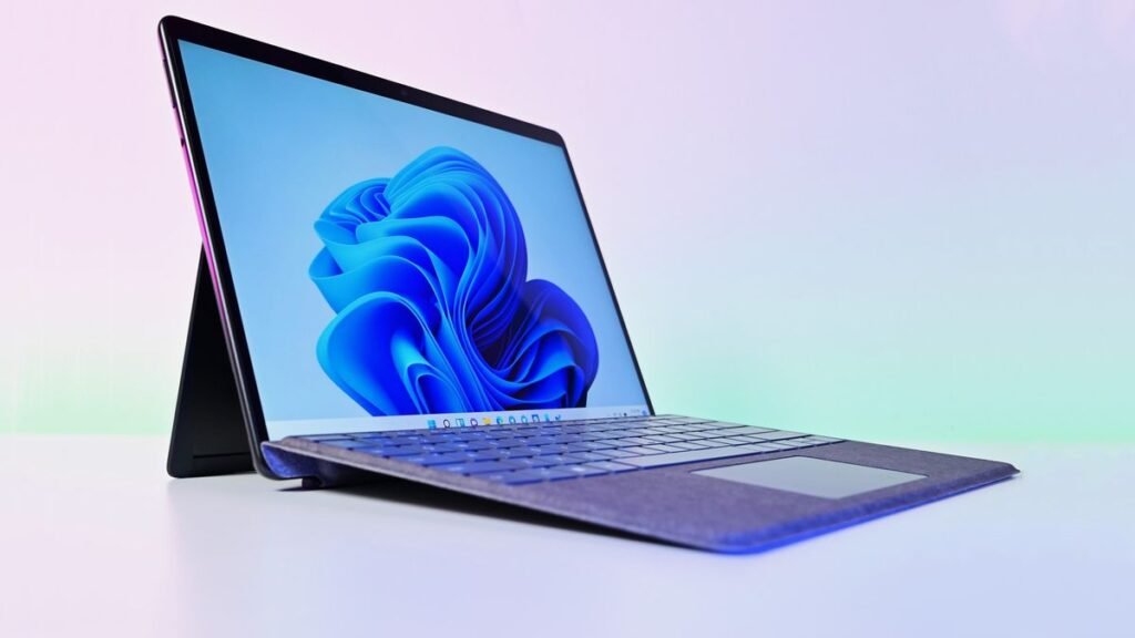 Microsoft's Surface Laptop 6 and Surface Pro 10 will be AI PC
