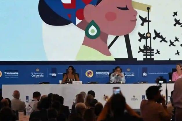 Fossil Fuel Talks Must Balance Idealism with Pragmatism